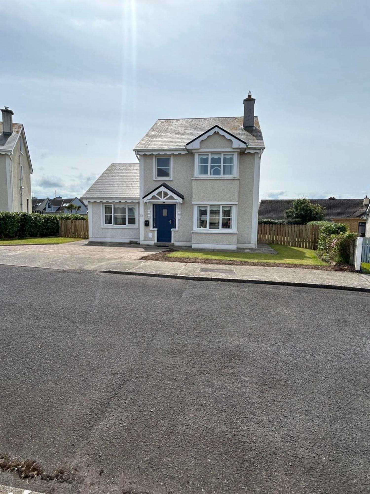 Seaview Villa Enniscrone Exterior photo